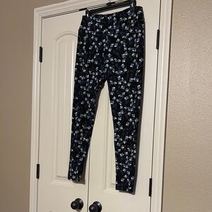 LuLaRoe Black and Blue Floral Leggings